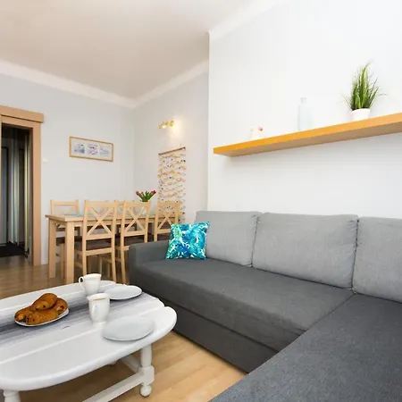 Family Homes - Abrahama *